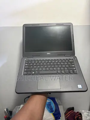 Laptop Dell Latitude 3400 8GB Intel Core i5 HDD+SSD 256GB