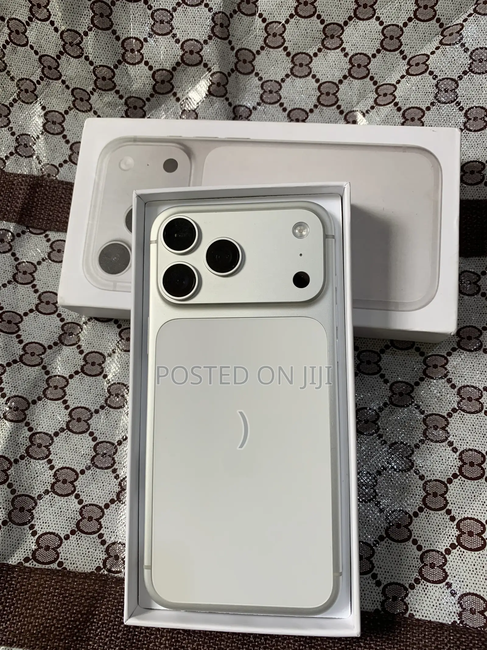 Apple iPhone 17 Pro Max 256 GB Silver