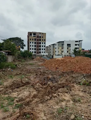 2 Plots Sakomono Estate Junction Close to the Traffic Light for Sale