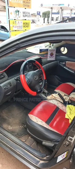 Toyota Corolla 2010 Gray