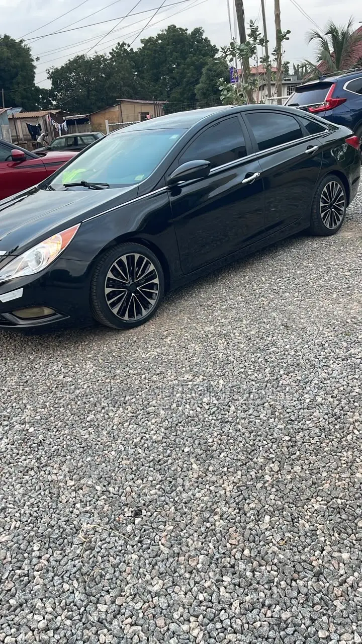 Hyundai Sonata 2016 Black