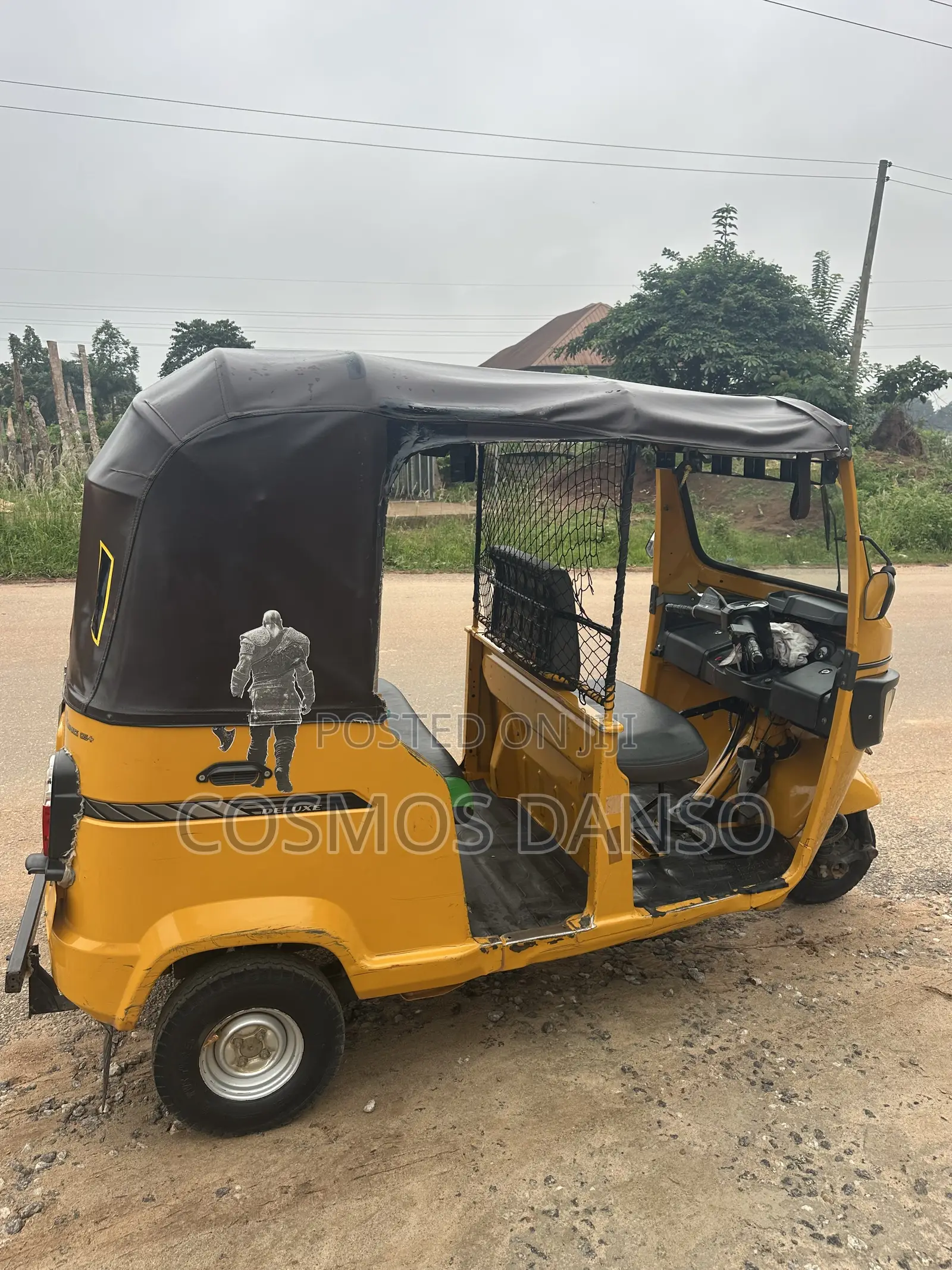TVS King Deluxe Plus iTouch Start 2025 Yellow