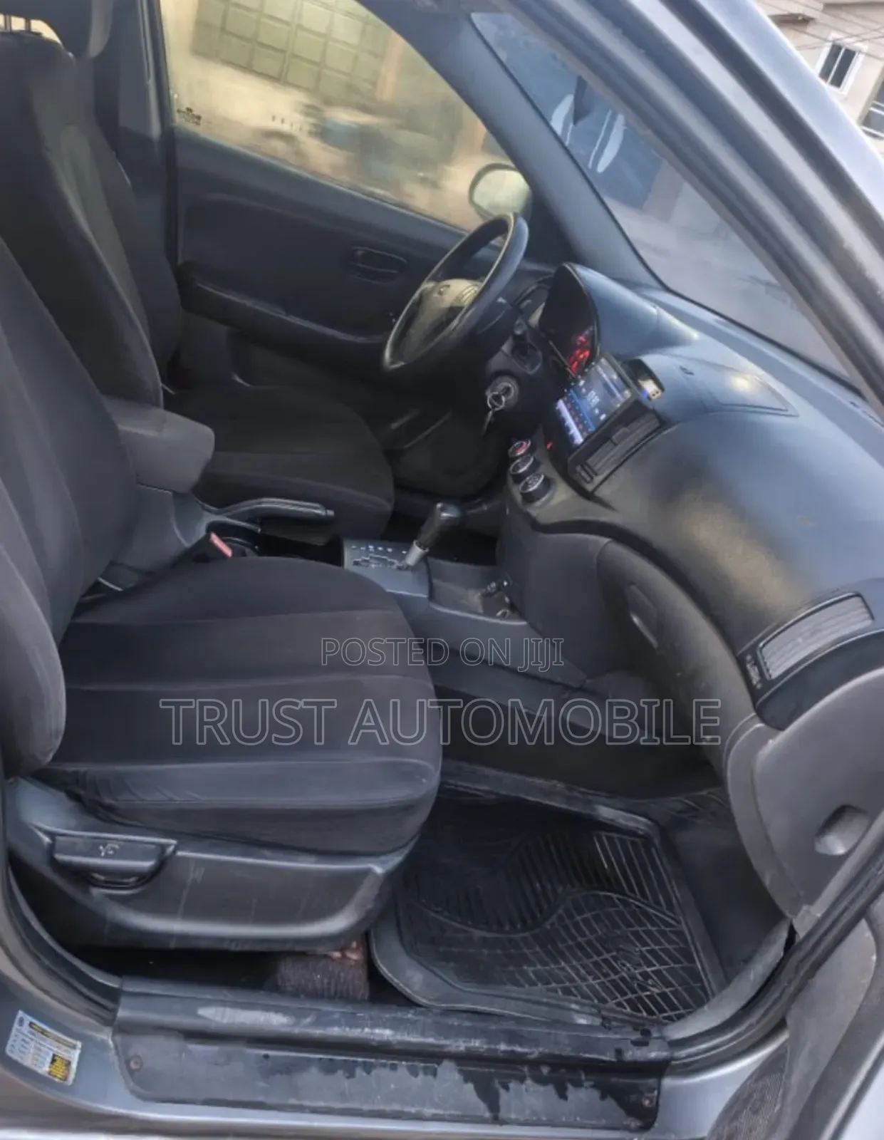 Hyundai Elantra GLS 2010 Gray