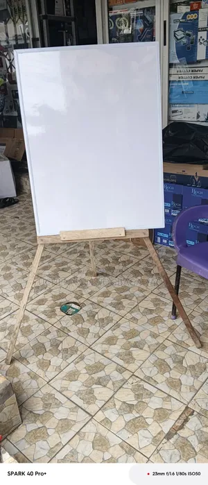 White Board 2ft by 2ft