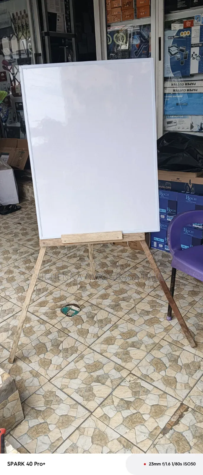White Board 2ft by 2ft