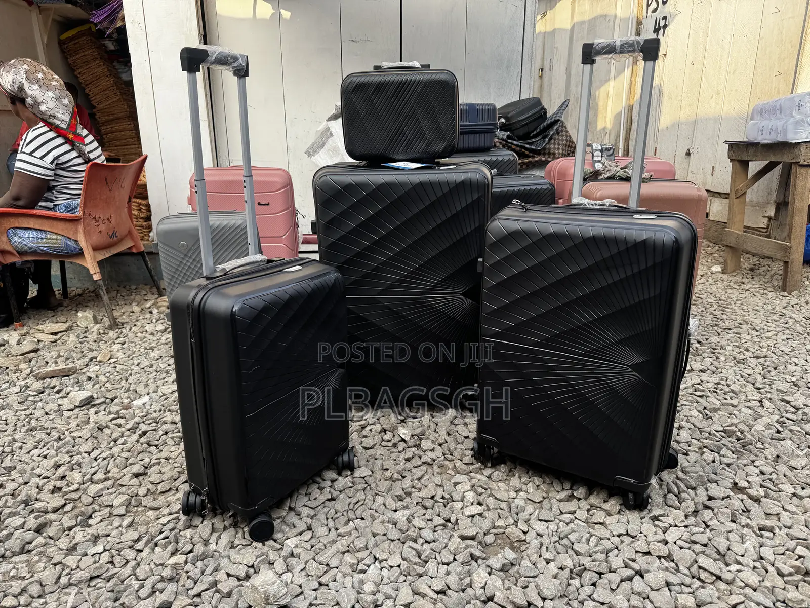 Four in One Trolley Traveling Bags Unbelievable