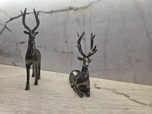 Decorative Figurines