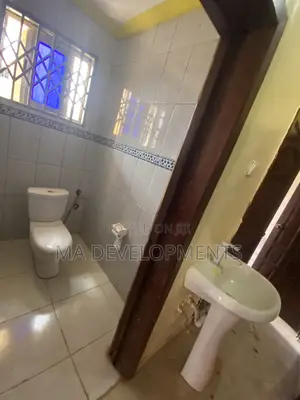 3bdrm Apartment in Madev Realty, Ofankor for rent