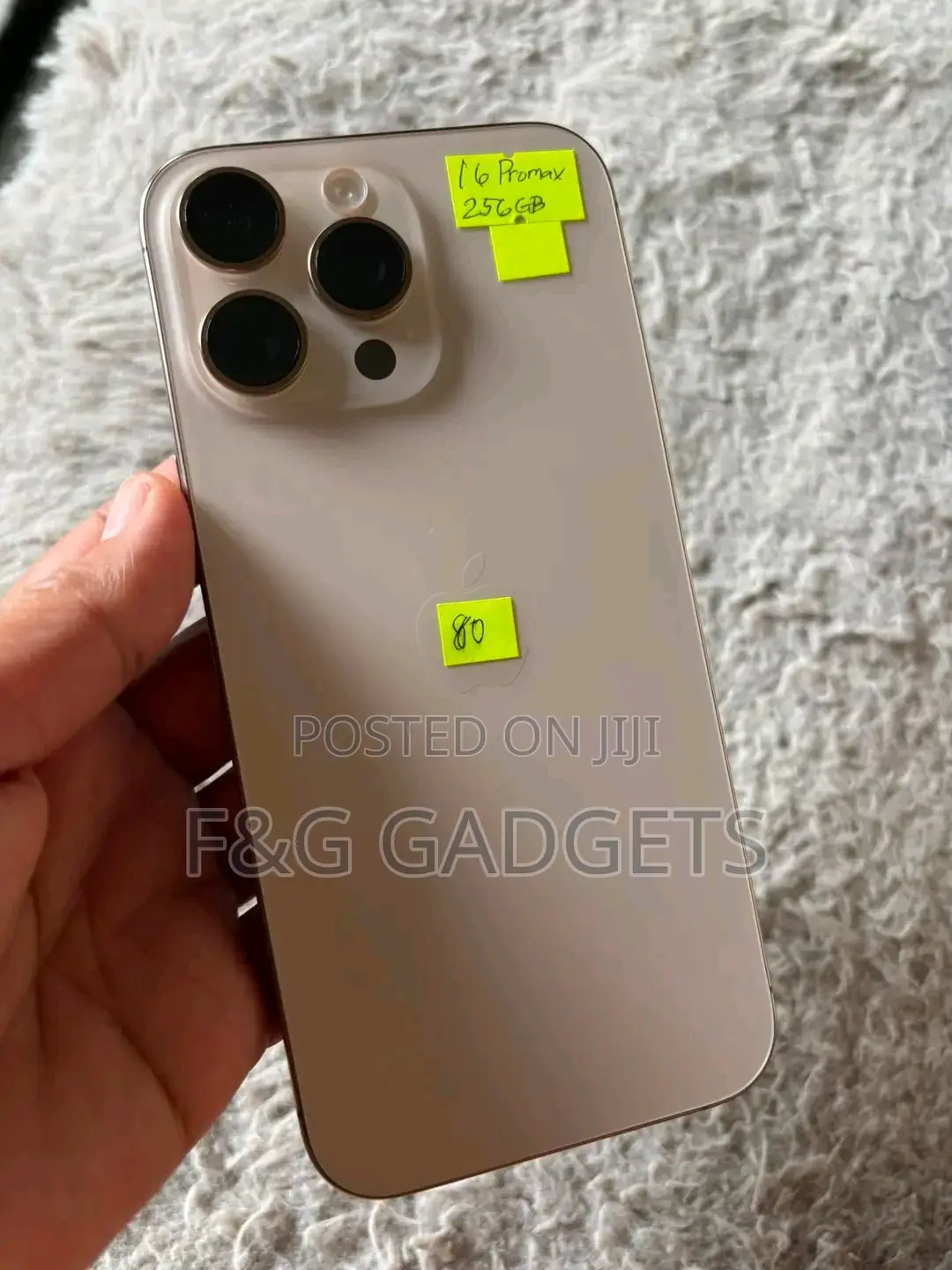 Apple iPhone 16 Pro Max 256 GB Gold
