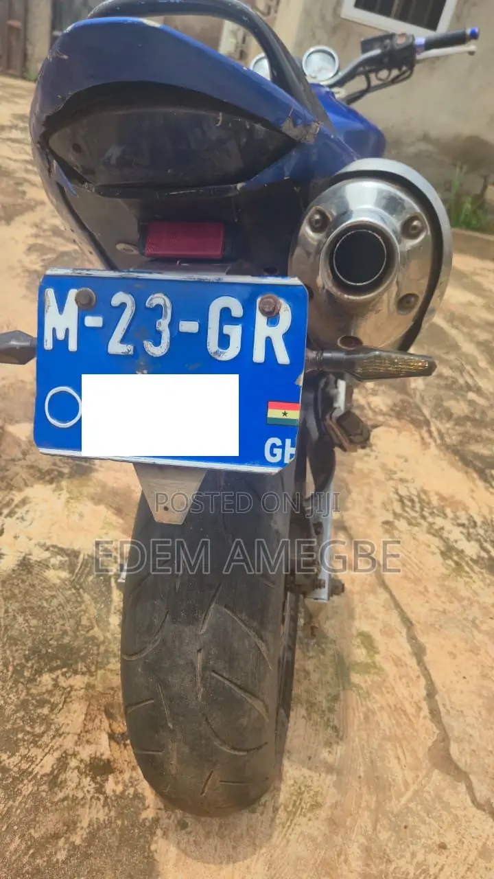 Honda Hornet 2021 Blue