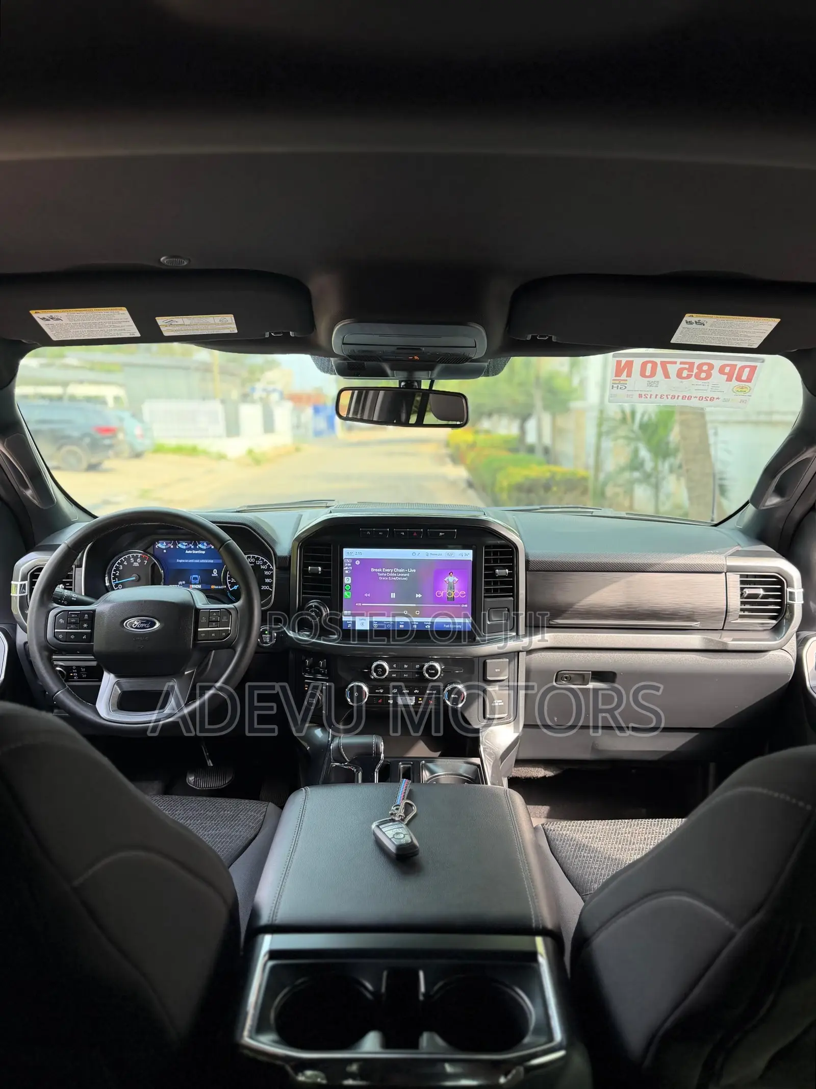 Ford F-150 XLT 2023 Silver