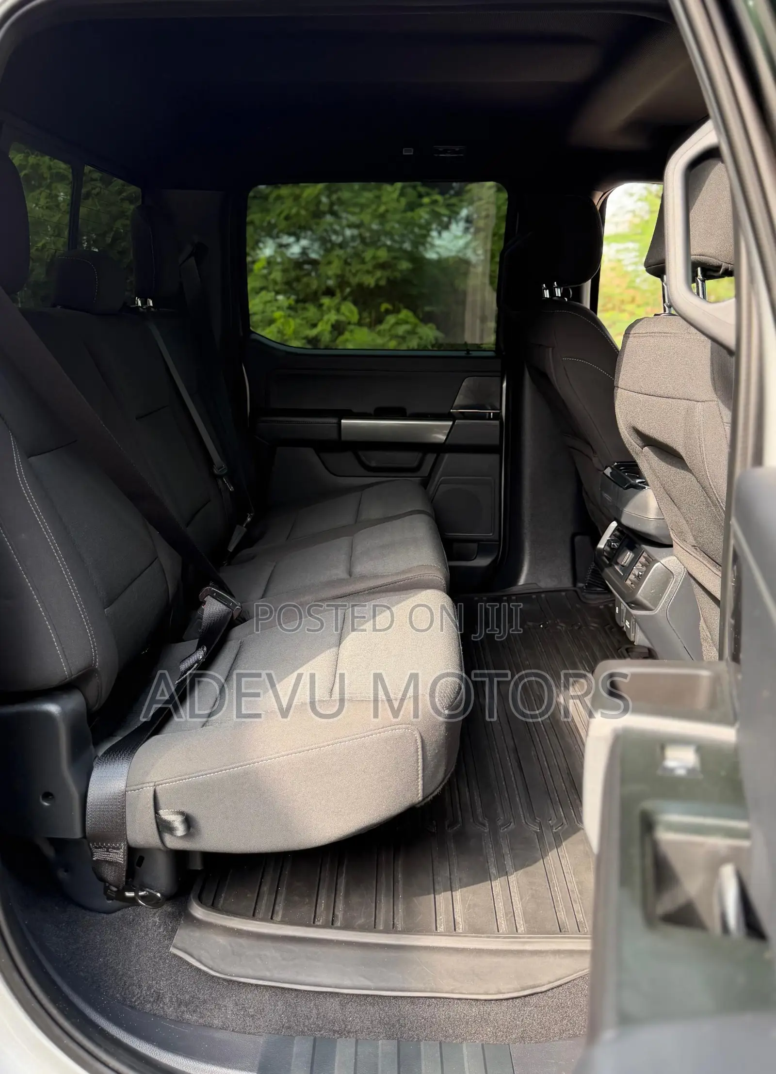 Ford F-150 XLT 2023 Silver