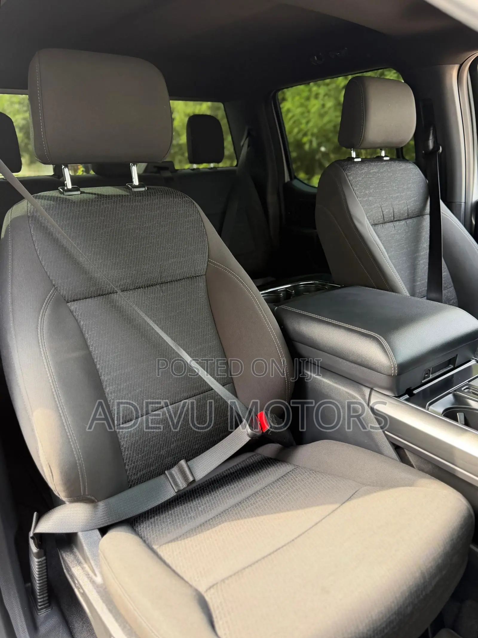 Ford F-150 XLT 2023 Silver