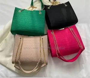 Bags and Wraps Lounge