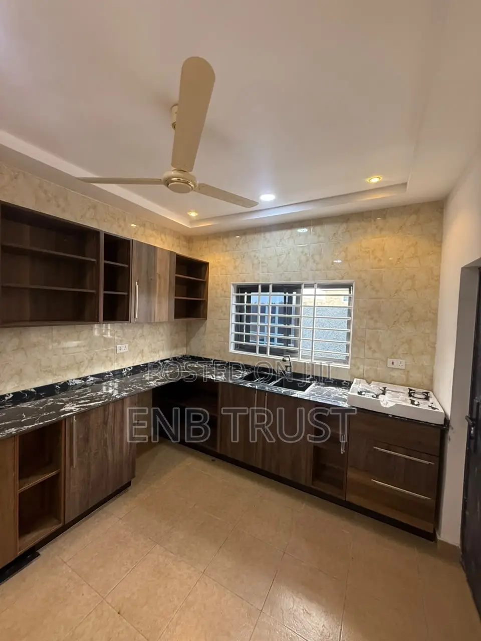 3bdrm House in Odumase, Pokuase for sale