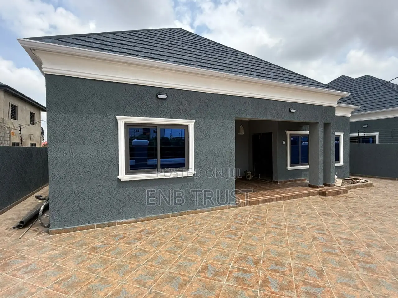 3bdrm House in Odumase, Pokuase for sale