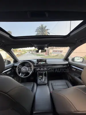 Honda CR-V 2023 White