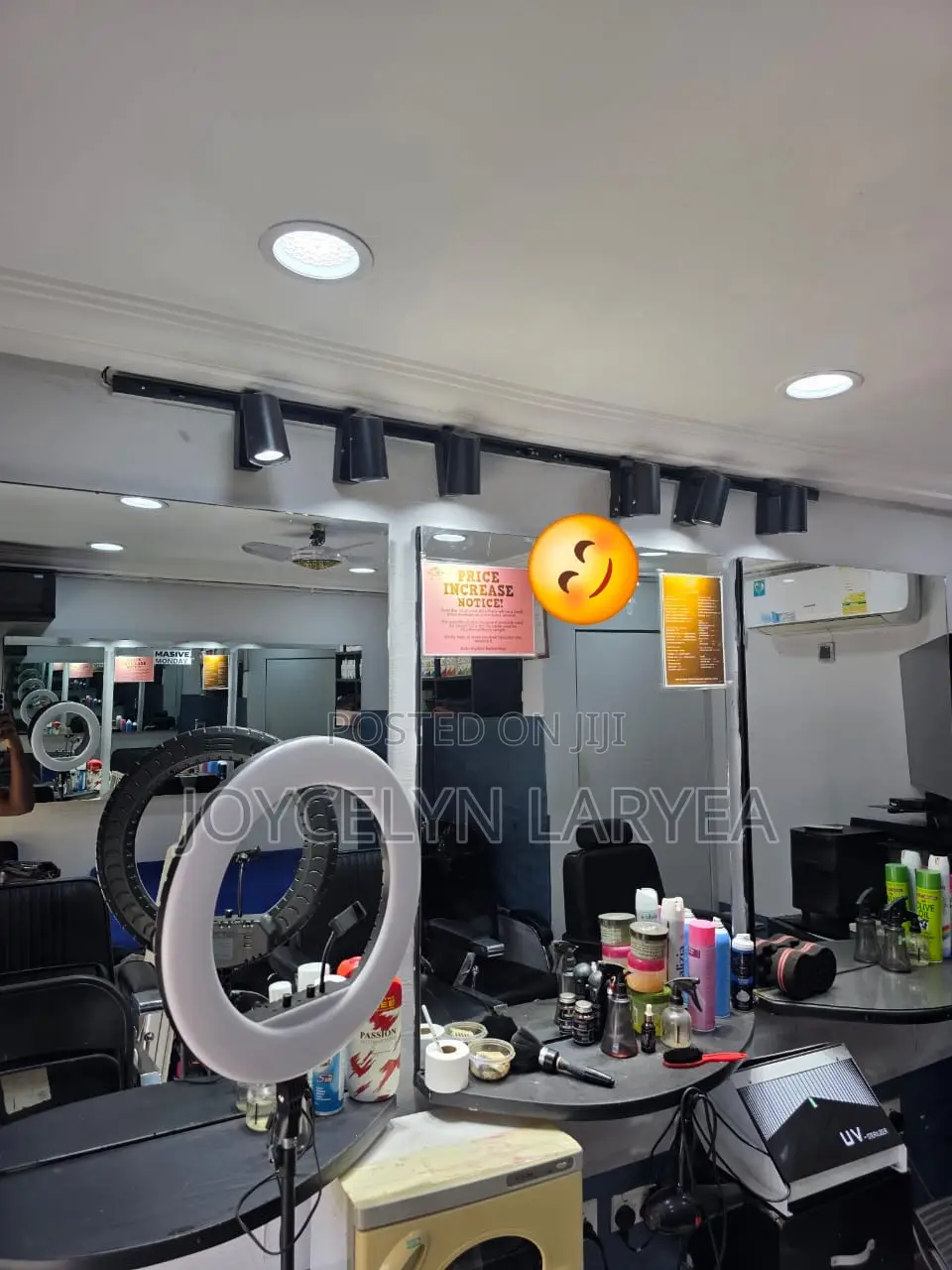 Barbershop/Salon. Entire Things For Sale While Shop Is For Rent.