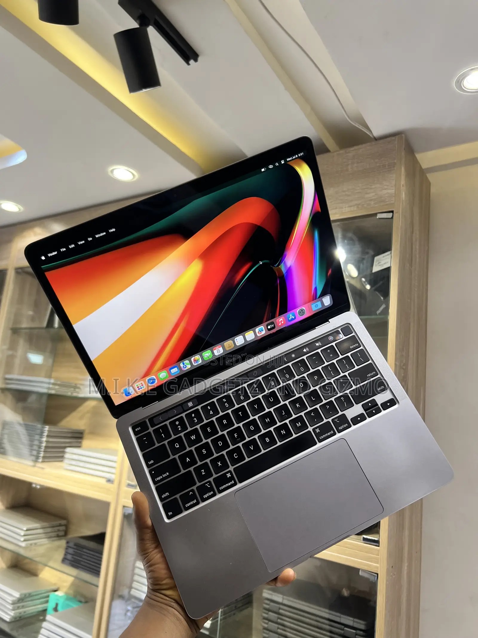 Laptop Apple MacBook Pro 2020 16GB Intel Core i5 SSD 512GB