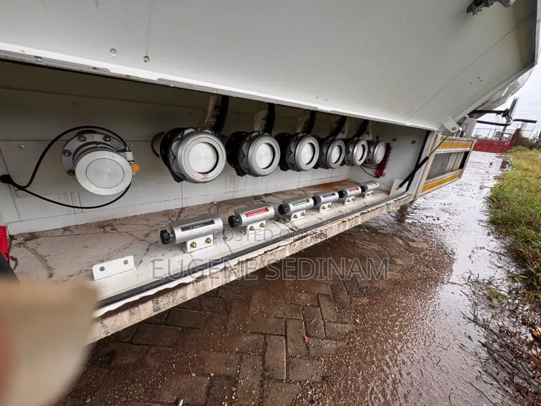Oil Tanker