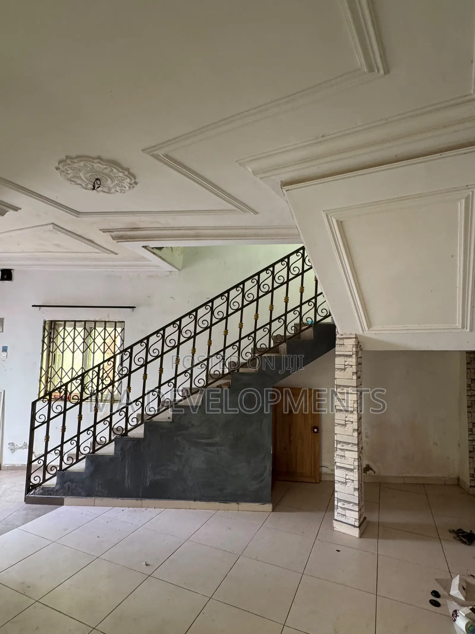 1bdrm Apartment in Madev Realty, Ofankor for rent