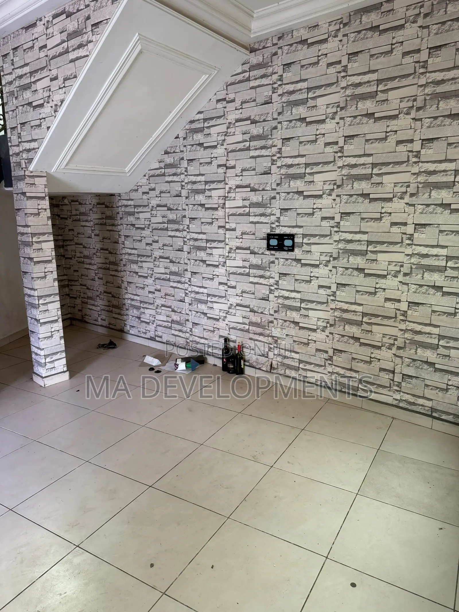 1bdrm Apartment in Madev Realty, Ofankor for rent