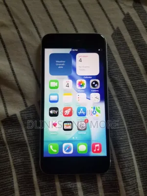 Apple iPhone SE (2020) 64 GB White