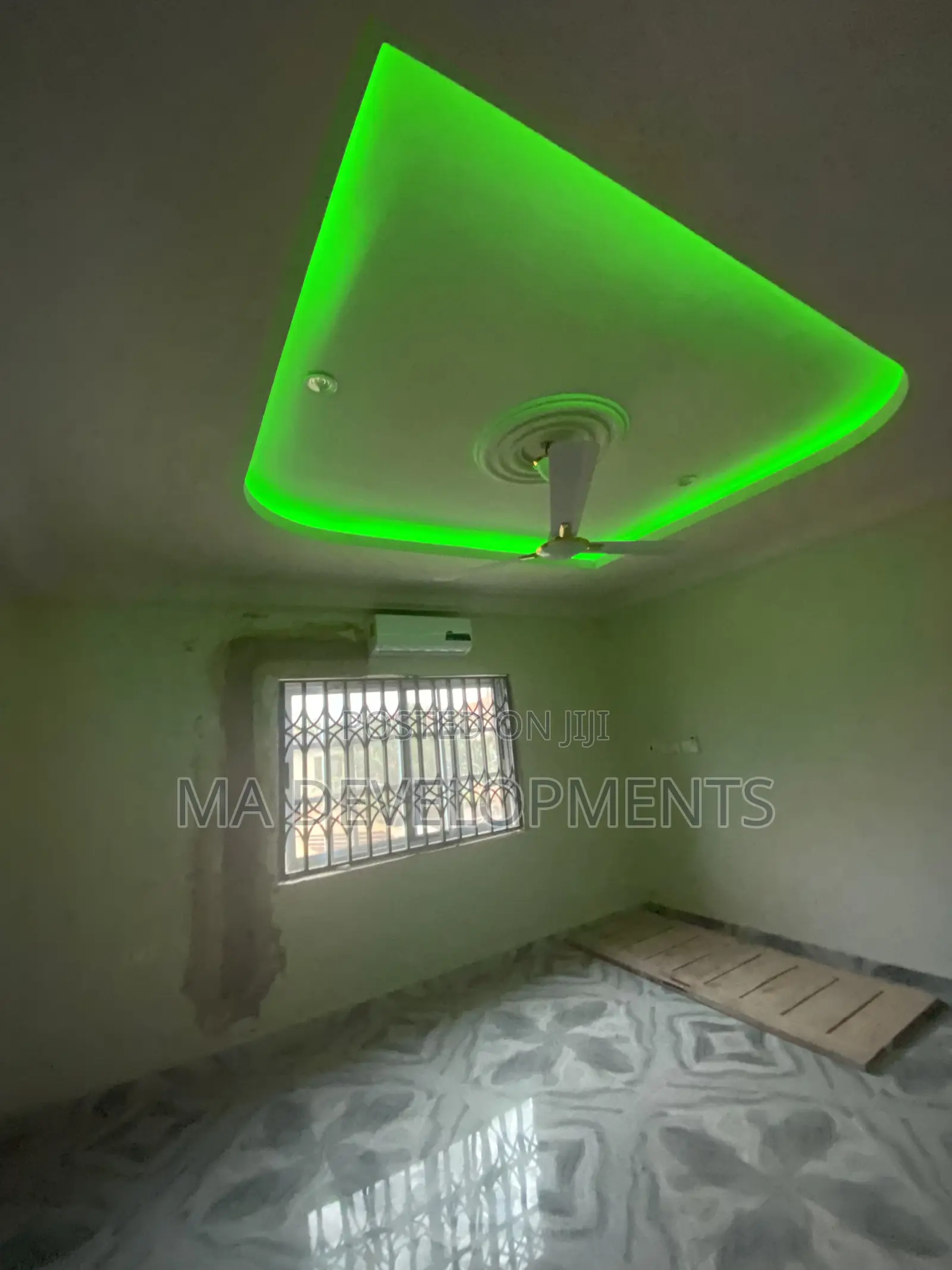 2bdrm Apartment in Madev Realty, Ofankor for rent