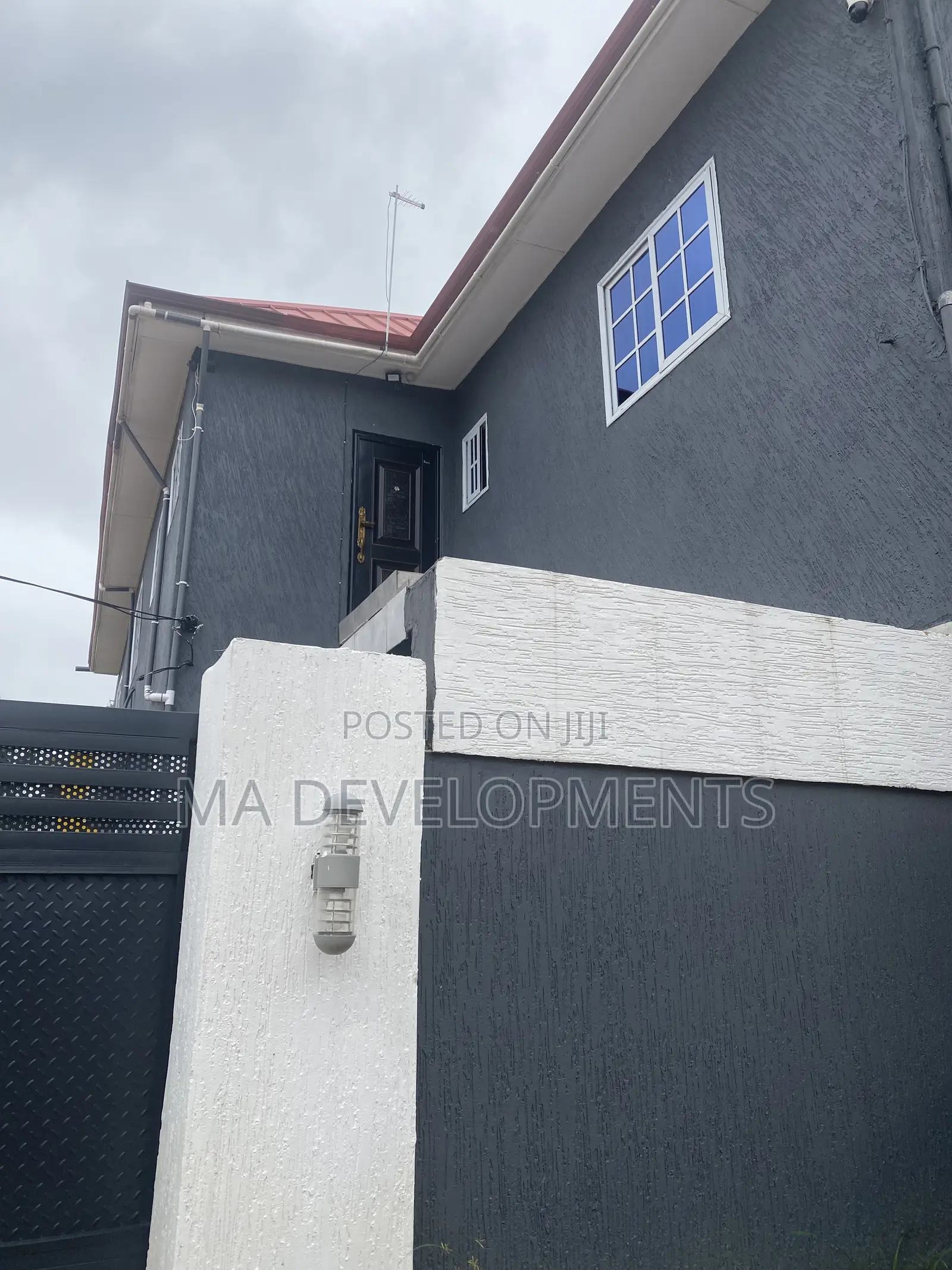 2bdrm Apartment in Madev Realty, Ofankor for rent