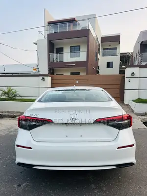 Honda Civic EX 2022 White