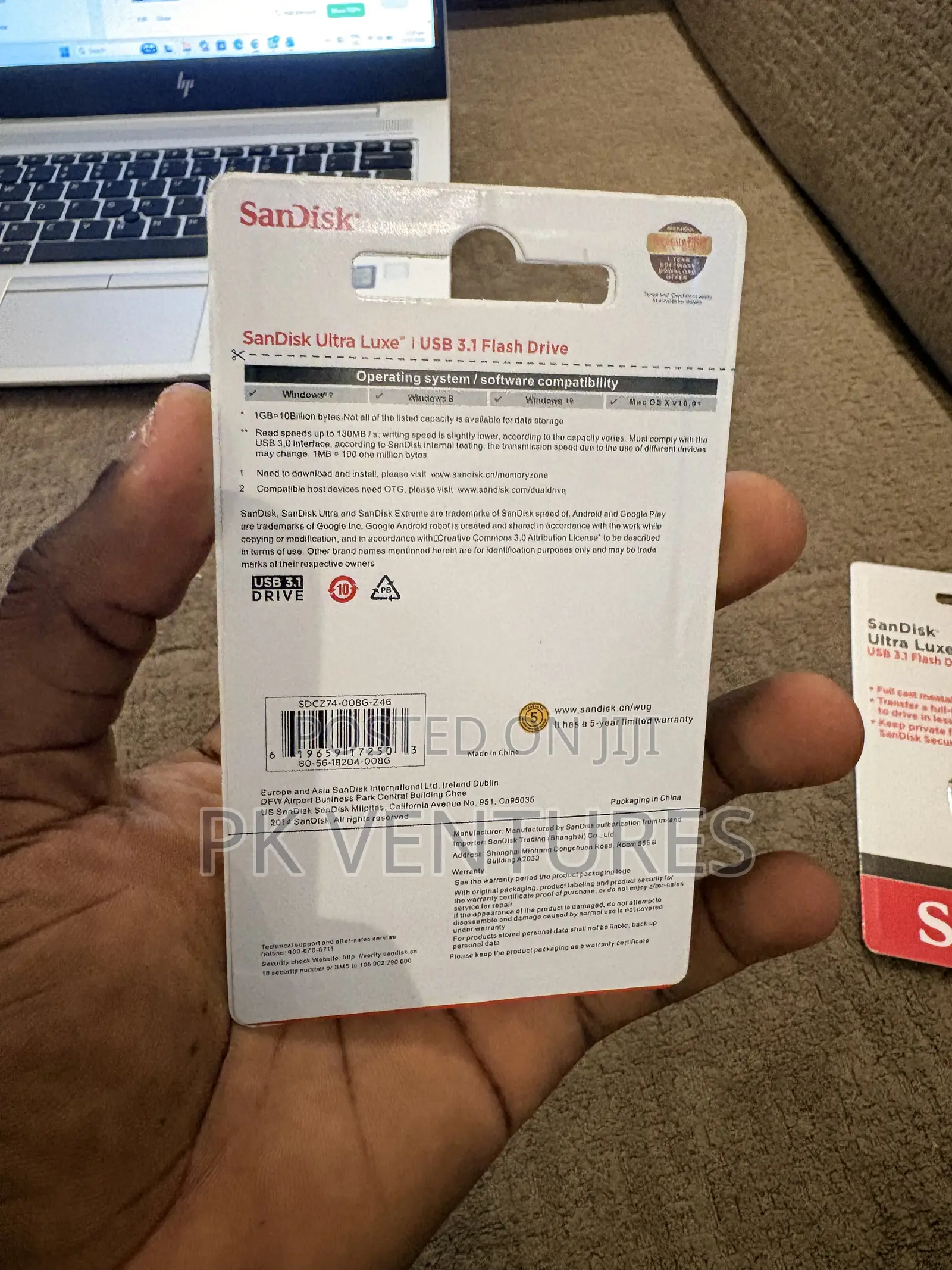 8 Gb Sandisk Pendrive