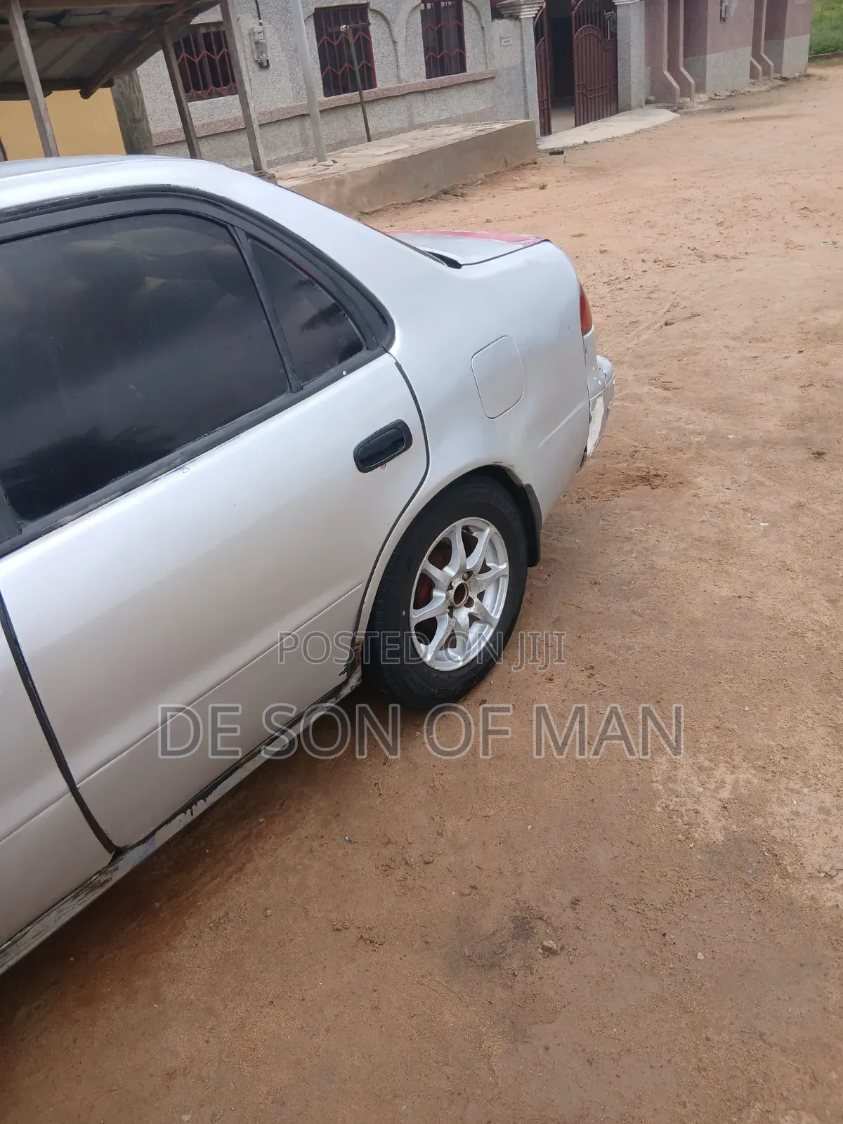 Toyota Corolla 2000 Silver