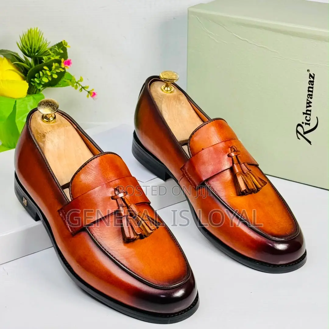 Richwanz Men’S Burnished Color Gradient and Slipon Design Loafer Shoe