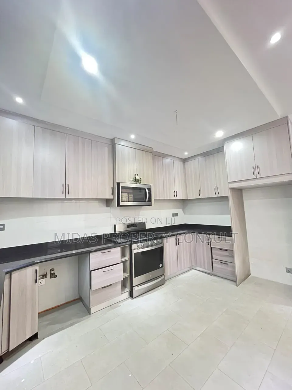 3bdrm House in Borteyman, Accra Metropolitan for rent