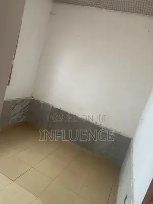 1bdrm Apartment in Lakeside, East Legon for rent