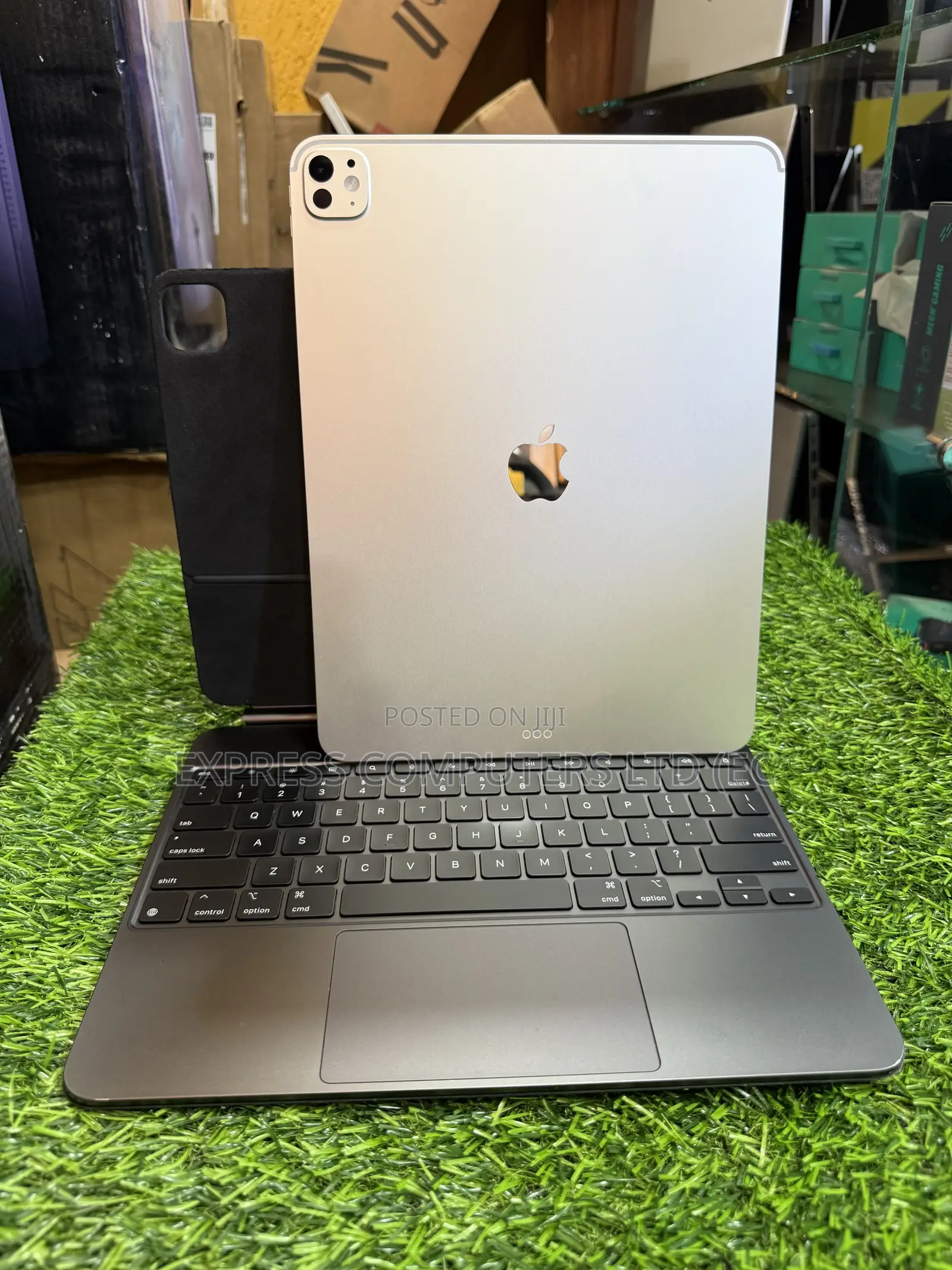 Apple iPad Pro 13 (2025) 512 GB Silver