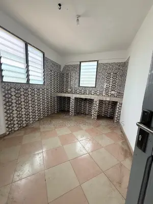 2bdrm Apartment in Community 18 Area, Spintex for rent