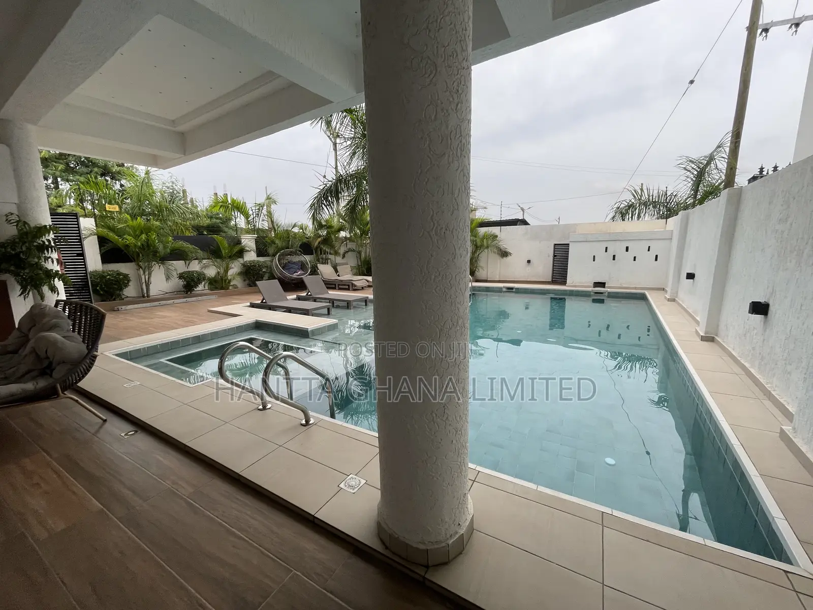 Furnished 2bdrm Apartment in East Legon for rent