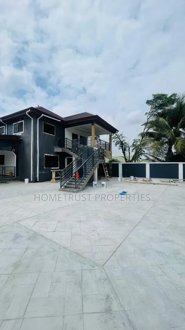 2bdrm Apartment in Ga Odumase Sonitra, Pentecost for rent