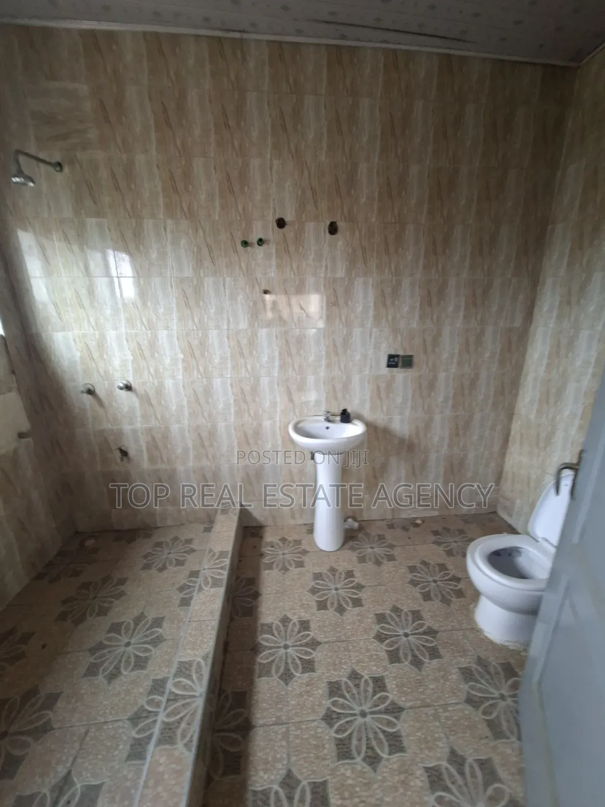 2bdrm Apartment in Atomic Down Ga East. for rent