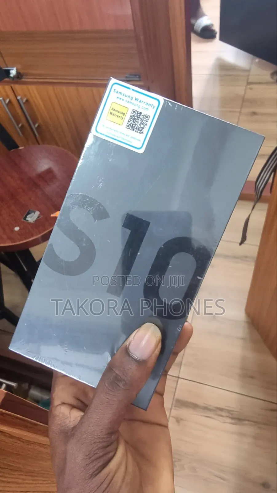 New Samsung Galaxy S10 128 GB Black