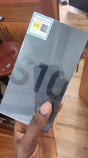 New Samsung Galaxy S10 128 GB Black