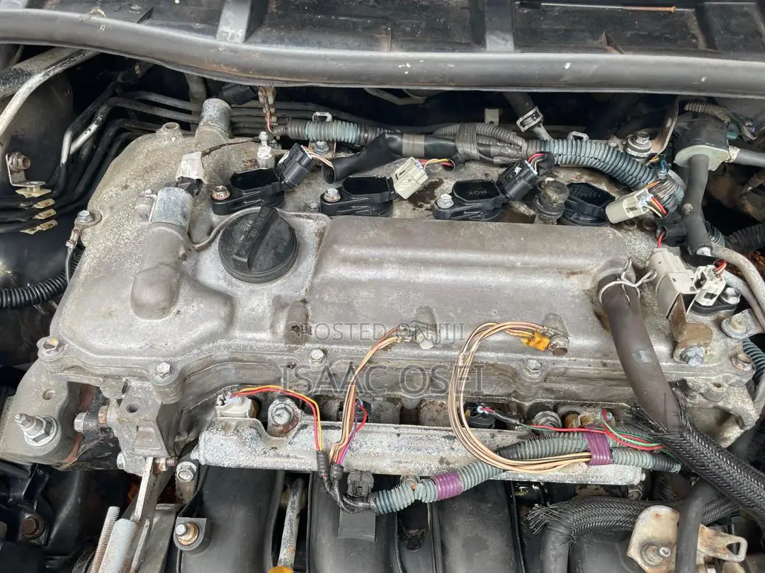 Toyota Corolla 2012 Silver