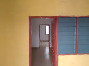 1bdrm Room & Parlour in Survivorestates, Manhean for rent