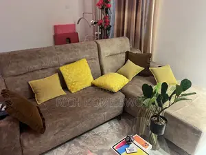 Hall Couch