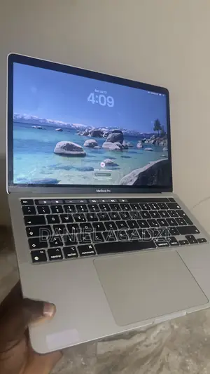 Laptop Apple MacBook Pro 2020 8GB Intel Core i5 SSD 512GB