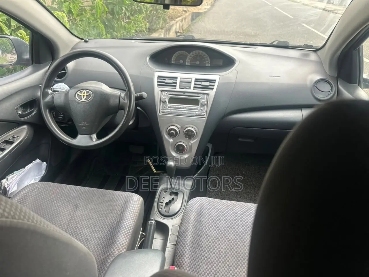 Toyota Yaris 2010 Blue