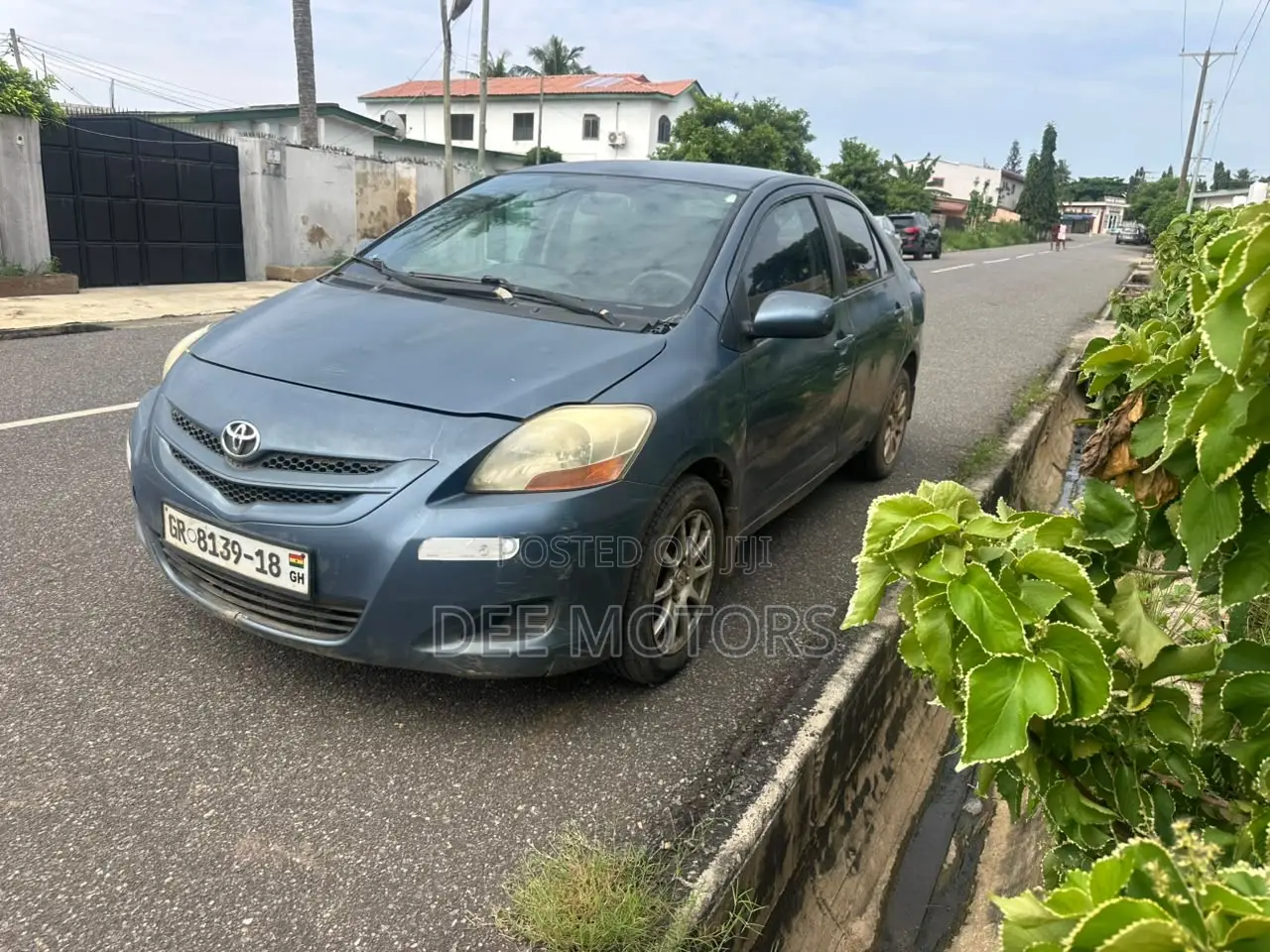 Toyota Yaris 2010 Blue