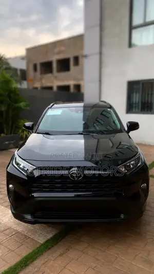 Toyota RAV4 XLE AWD 2020 Black