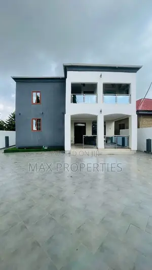 Furnished 6bdrm House in Pokuase for sale